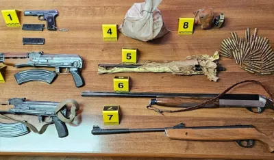 (FOTO) Pretresi na 13 lokacija u sjevernoj regiji &ndash; oduzeto oružje, municija i droga