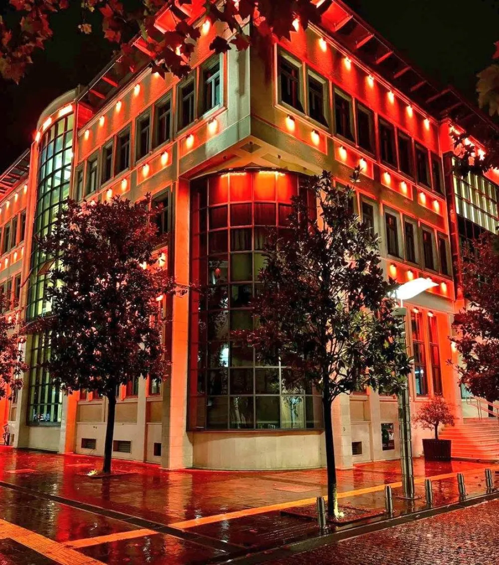 Glavni grad u boji solidarnosti