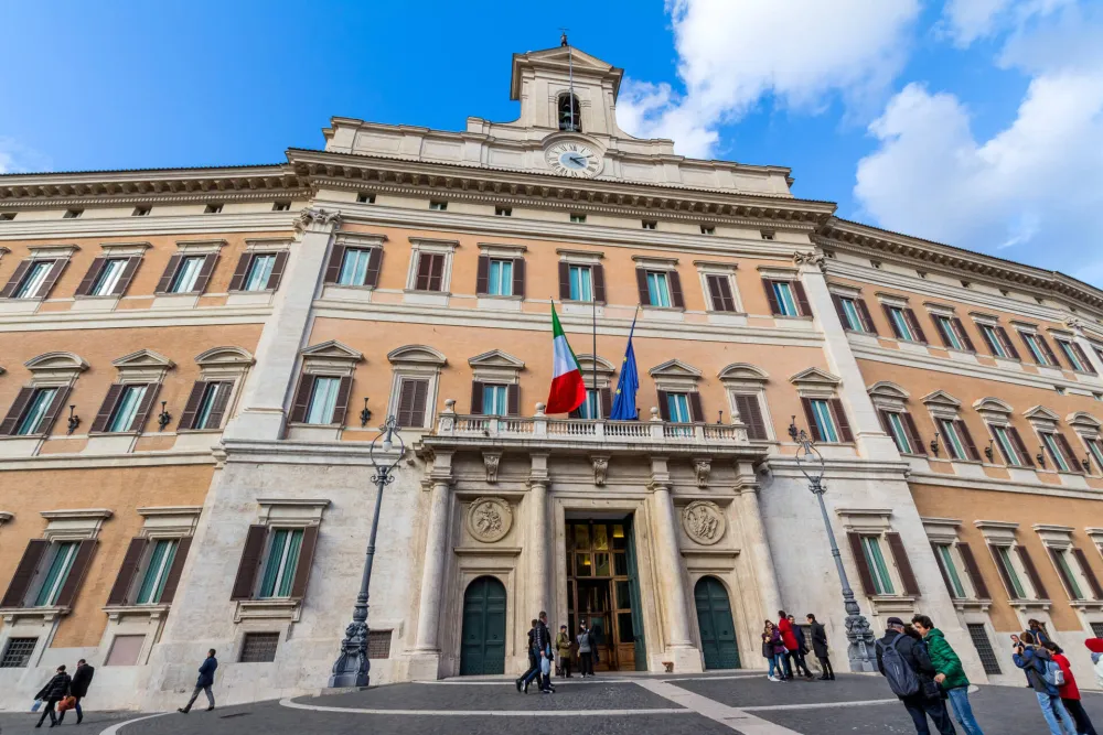 U Italiji usvojen zakon o femicidu: Za ubistvo žene doživotni zatvor