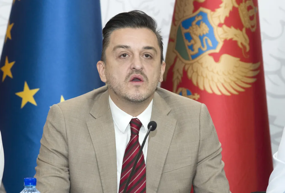 Građani nisu kupili ni polovinu obveznica