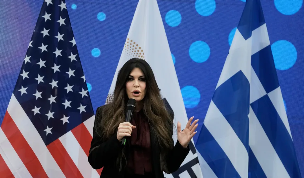 Američka ambasadorica u Grčkoj izazvala reakcije u providnoj haljini: Je li previ&scaron;e?