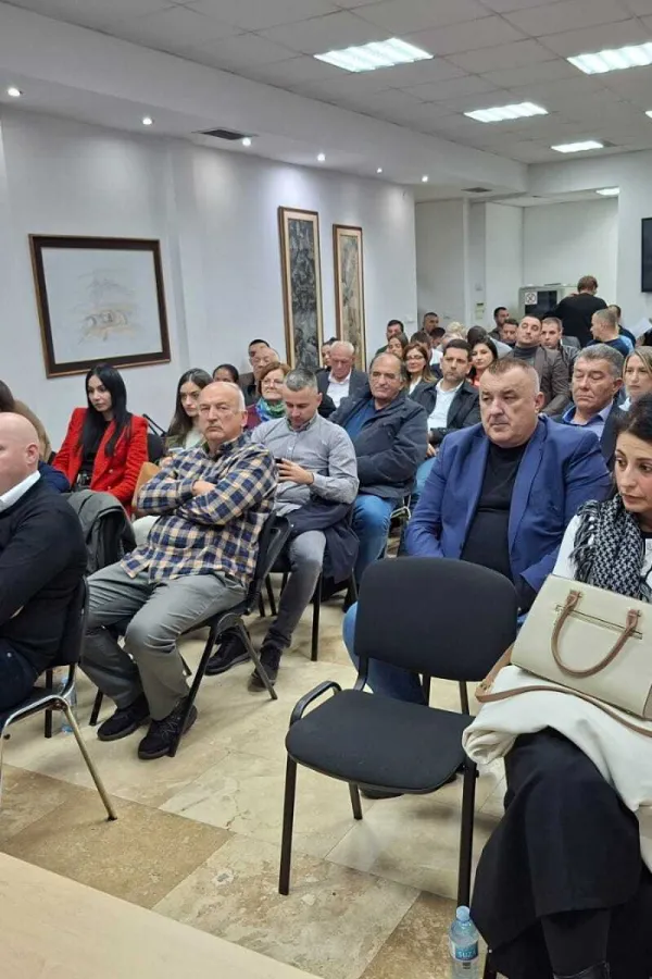 SNP će tražiti od Spajića da ispo&scaron;tuje koalicioni sporazum i smijeni &Scaron;ćekića