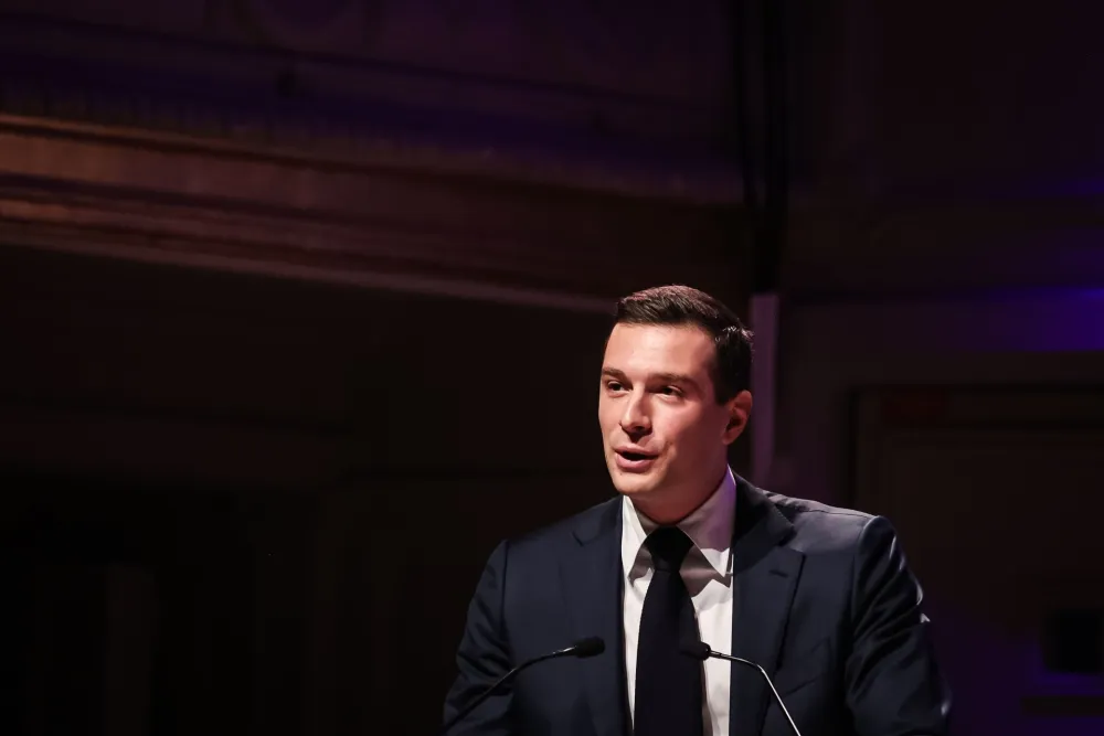 Bardela prvi favorit na predsjedničkim izborima u Francuskoj