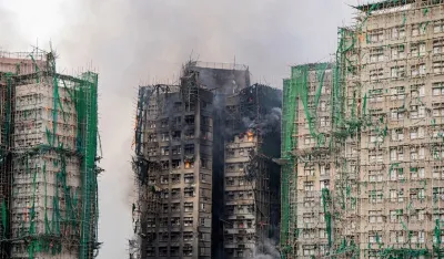 (FOTO) Najsmrtonosniji požar u Hongkongu u posljednjih 80 godina: Alarmi nisu radili