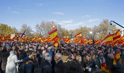 Masovan protest desnice u Madridu, traže ostavku Sančeza