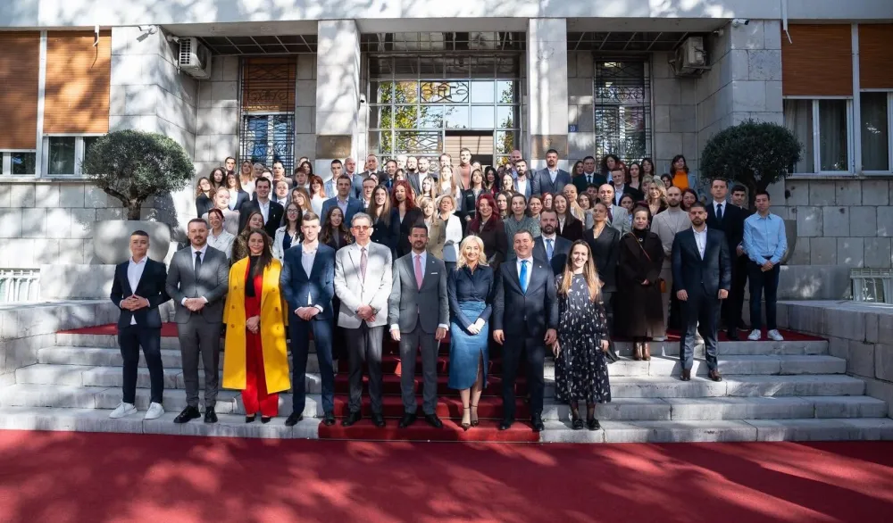 Dukaj: Vrijeme je da mladi preuzmu aktivnu ulogu u kreiranju budućnosti