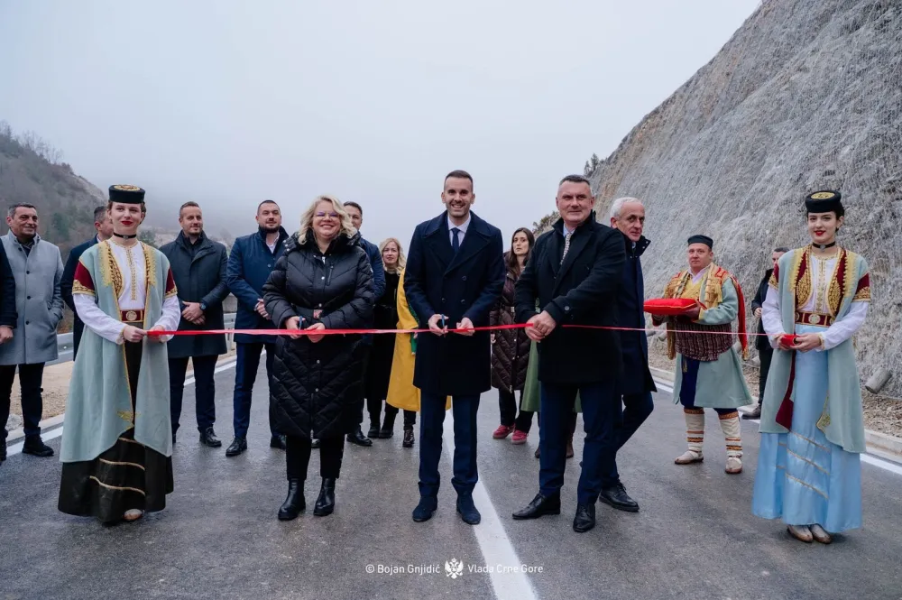 (FOTO/VIDEO) Spajić otvorio put Vrulja &ndash; Mijakovići: Pljevlja bliža Podgorici za pola sata