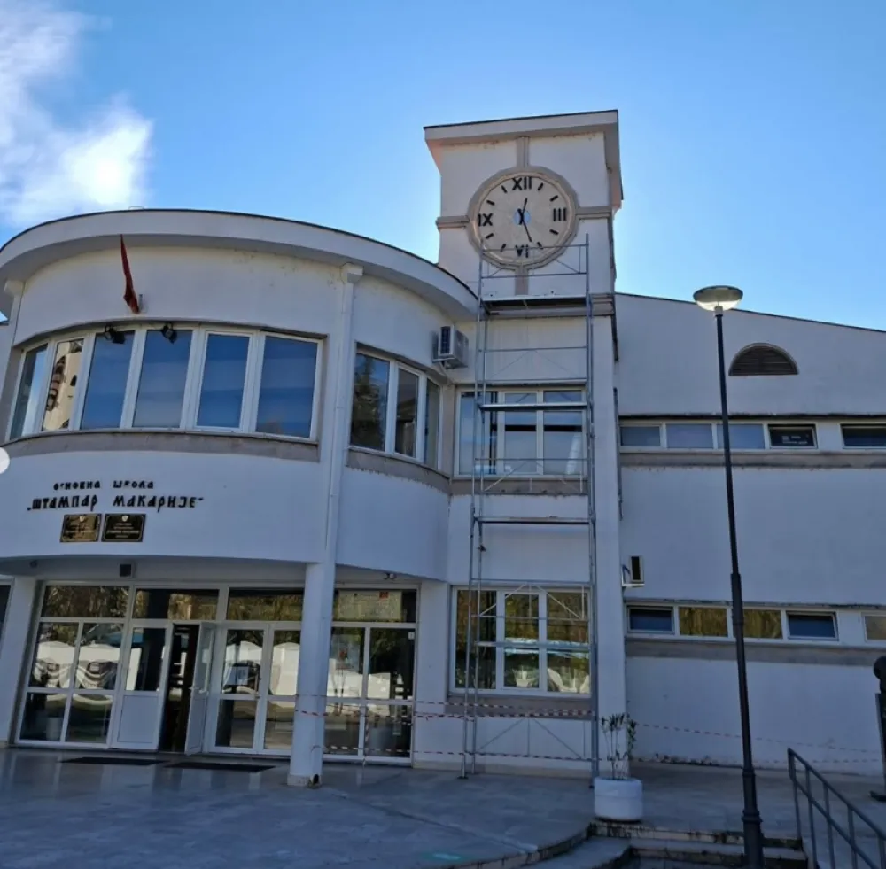 Obnovljen sat na O&Scaron; &bdquo;&Scaron;tampar Makarije&rdquo;: Simbol &scaron;kole ponovo otkucava