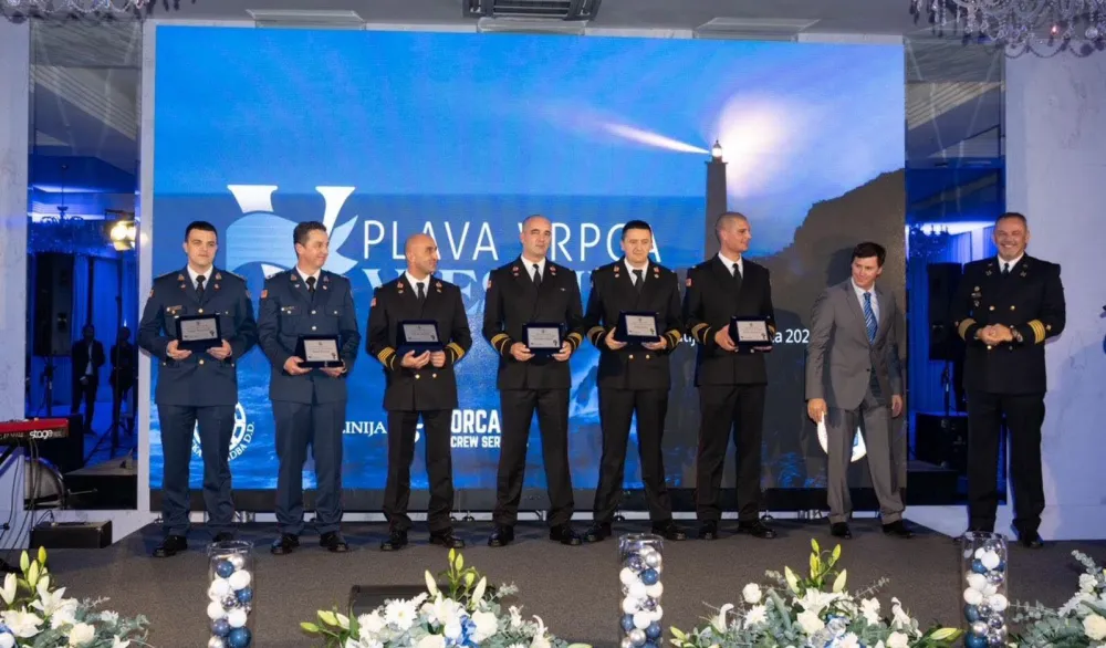 Vazduhoplovstvo i Mornarica VCG nominovani za dodjelu Plave vrpce Vjesnika