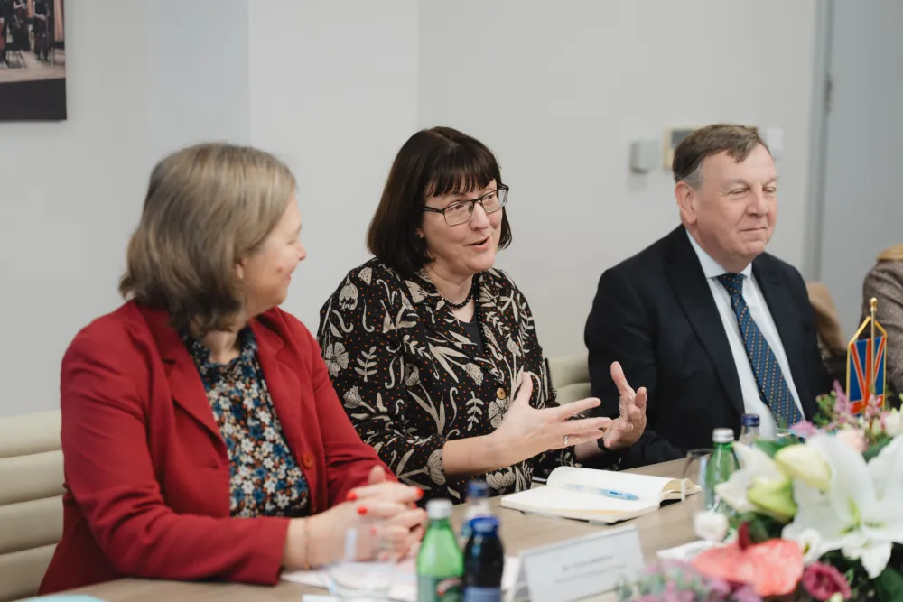 Ministarstvo kulture i medija sa britanskom delegacijom