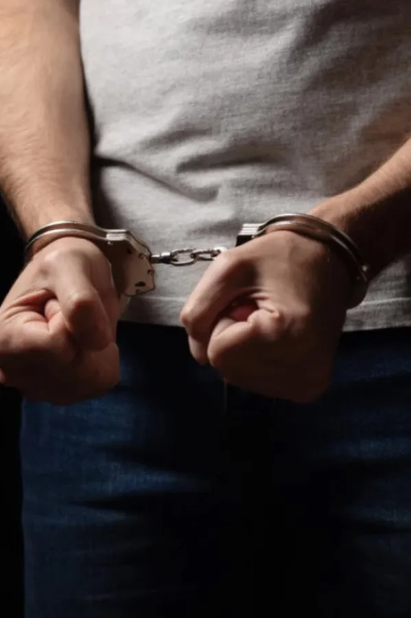 Po nalogu SDT-a uhap&scaron;ene dvije osobe: Među osumnjičenima za &scaron;verc droge i odbornik DPS-a?