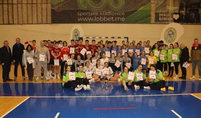 Učesnici zavr&scaron;nice u Nik&scaron;iću