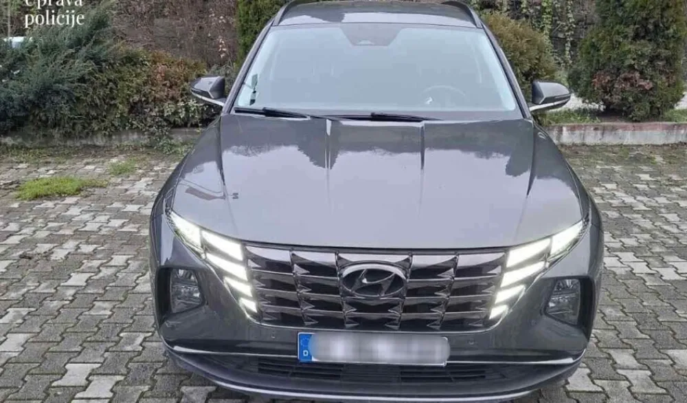 Bijelo Polje: Oduzet automobil zbog sumnje da je prepravljan broj &scaron;asije i da je saobraćajna dozvola falsifikovana