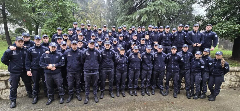 (FOTO) Budući policajci pokazuju empatiju i dru&scaron;tvenu odgovornost