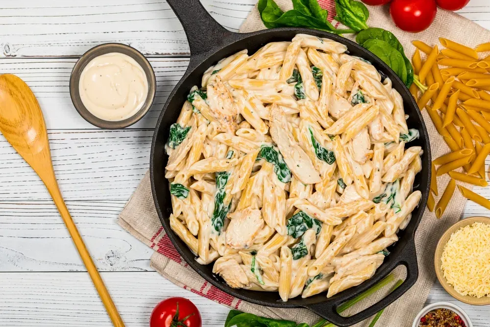 Pasta sa spanaćem i piletinom