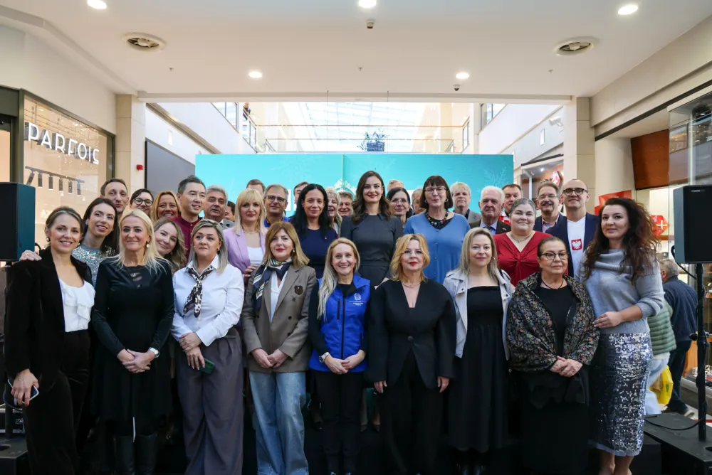 Milena Milatović na diplomatskom bazaru: Humanost, solidarnost i zajedni&scaron;tvo su vrijednosti koje nas spajaju