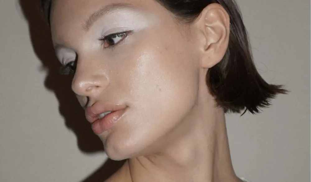 Bijela sjenka je ponovo u trendu