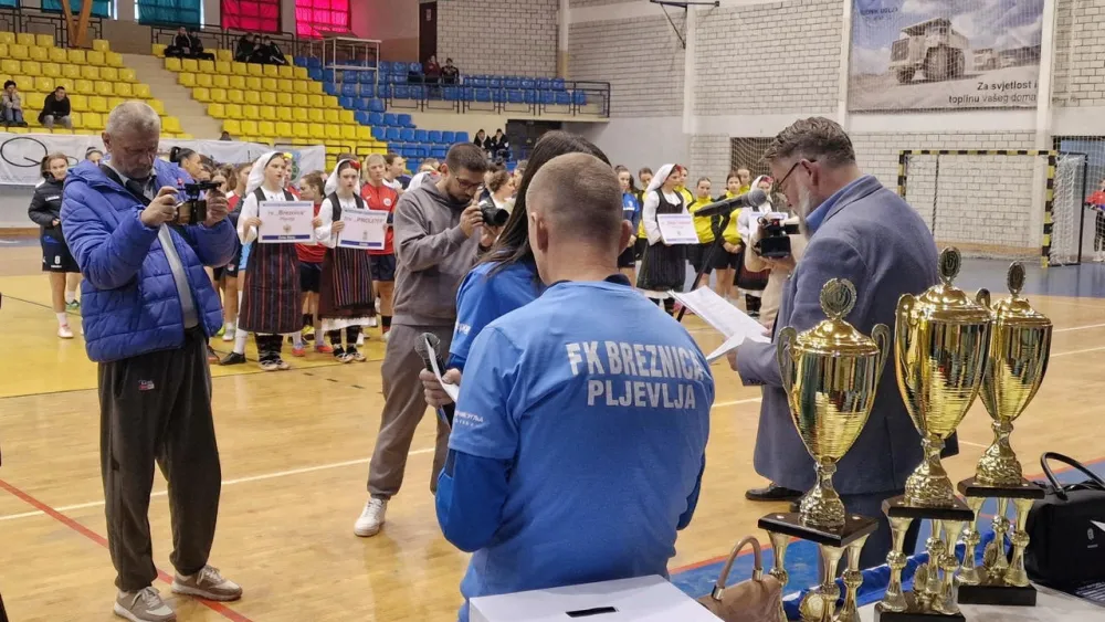 &Scaron;ef Misije OEBS-a posjetio Pljevlja povodom tradicionalnog fudbalskog turnira za djevojke