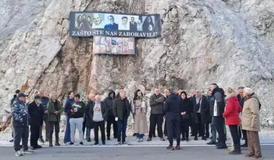 Građani Cetinja obustavljaju blokade nakon odluke o smjeni Gorana Jokića
