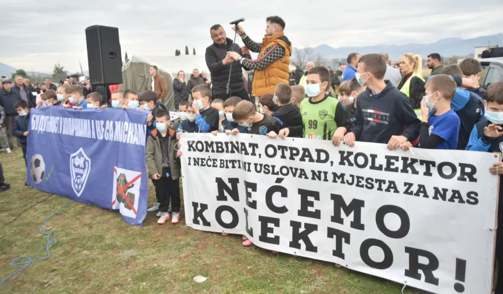 (FOTO) Protest u Botunu: Spajić pozvan da naredi gradnju van Zete