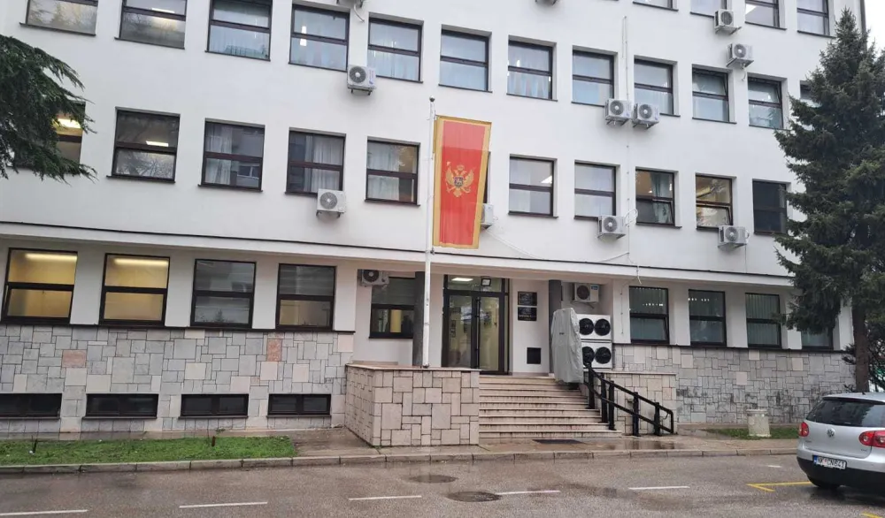 Uhap&scaron;en Nik&scaron;ićanin zbog seksualnog uznemiravanja maloljetne osobe