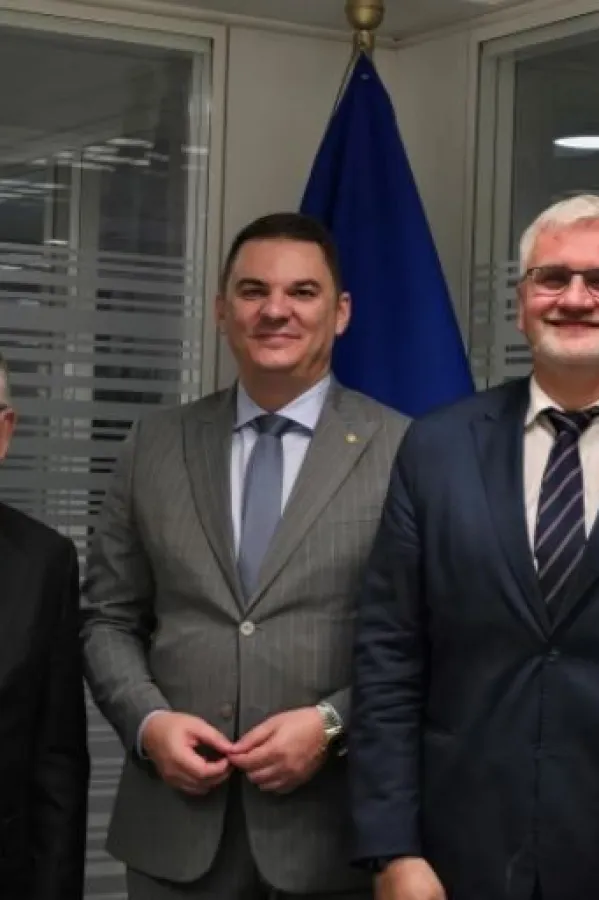 &Scaron;ahmanović u Briselu