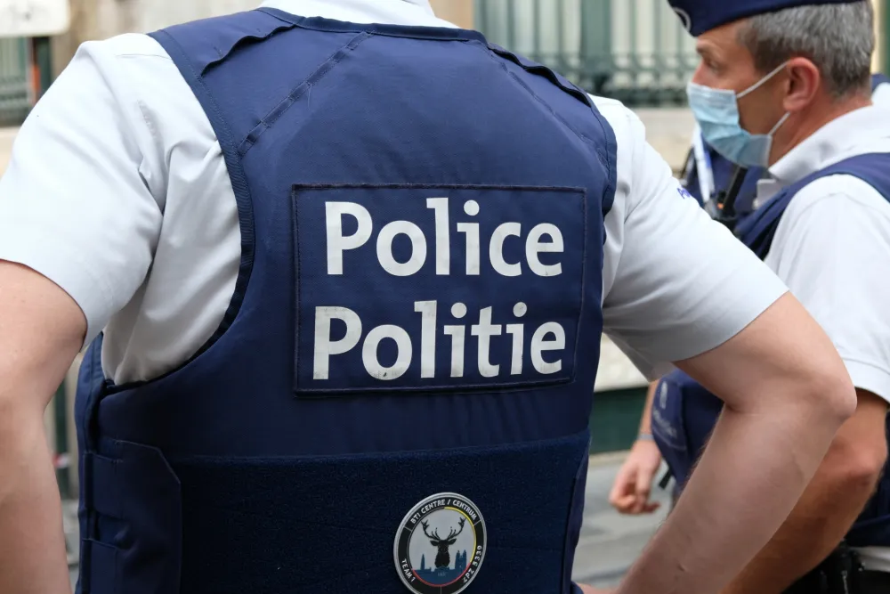 Jedno dijete te&scaron;ko povrijeđeno kada je troje mladih propalo kroz krov &scaron;kole u Belgiji