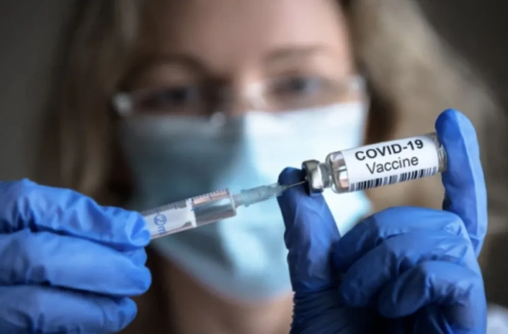 Vakcinisani protiv korone imali 50 odsto manji rizik od smrti