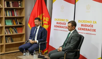 Milatović: Crnoj Gori ne trebaju političari zatvoreni u kabinetima, već razgovori sa građanima u svakoj op&scaron;tini i u svakom selu