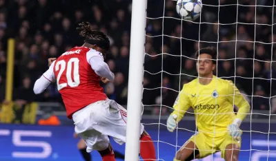 Madueke dvostruki strijelac u trijumfu Arsenala