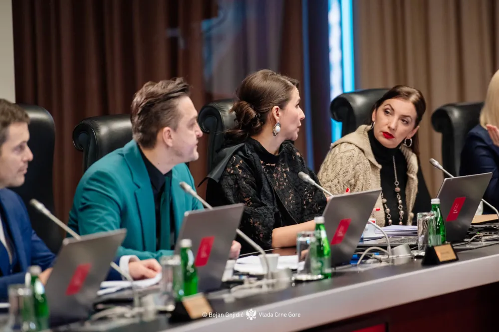 Novac iz tekuće rezerve dijeliće bez ograničenja