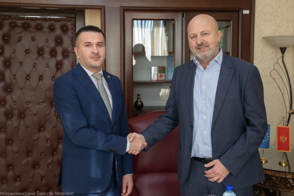 Pejović sa ambasadorom Belgije: Crna Gora podržava evropske ambicije zemalja regiona, ali ih neće čekati