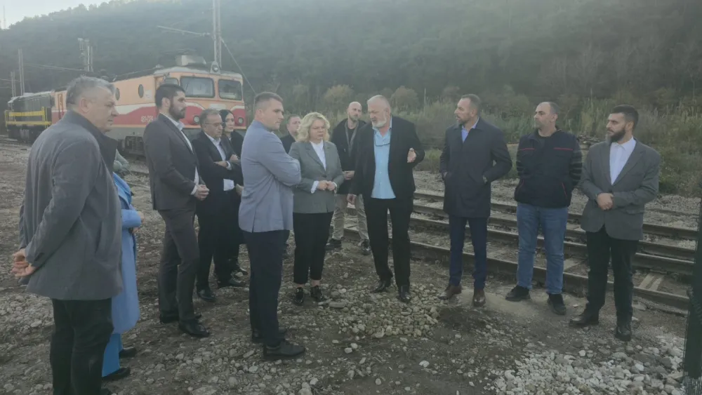  Ponovo u funkciji okretnica za vozove u Baru