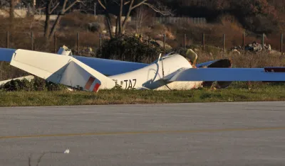 (VIDEO/FOTO) Avionska nesreća na Kapinom Polju, stradao pilot