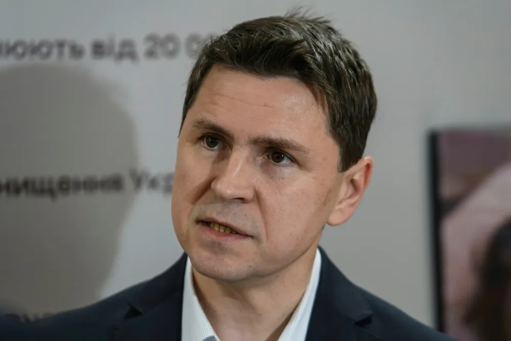 Podoljak: Kijev prihvata demilitarizovanu zonu u Donbasu