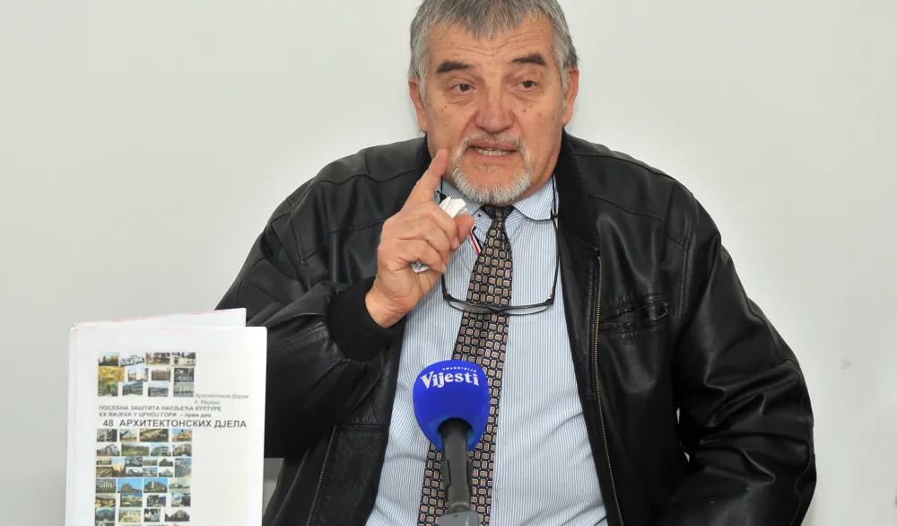 arkitekti Podgorice protest povodom izgradnje solitera kod hotela Podgorice 