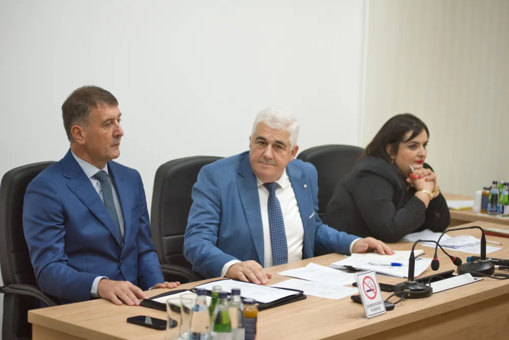Socijalni savjet traži povlačenje zakona koji se tiču zaposlenih i poslodavaca