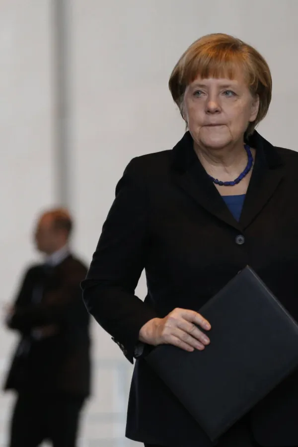Merkel vi&scaron;e ne koristi svoj prepoznatljivi gest rukama, otkrila za&scaron;to