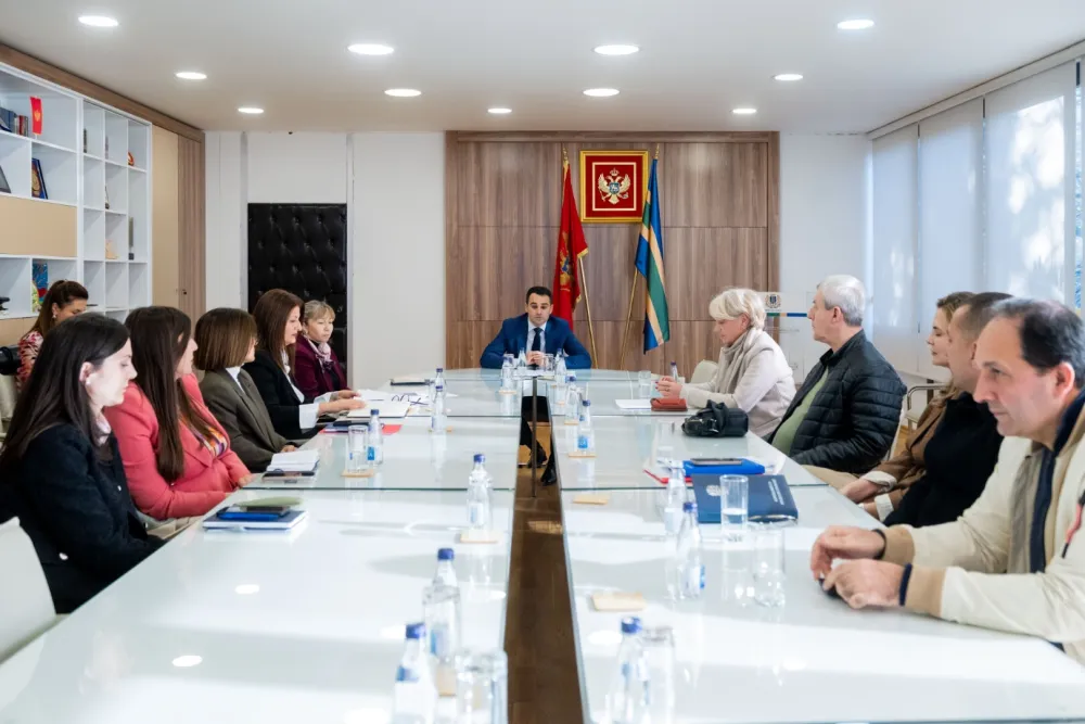 Op&scaron;tina Bar izdvaja vi&scaron;e od 2 miliona eura za sprovođenje socijalne politike u 2026. godini