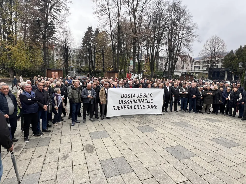 Albanski forum predao u skup&scaron;tinsku proceduru zakon o godi&scaron;njem dodatku: Radnicima dodatak 300 eura, penzionerima 180