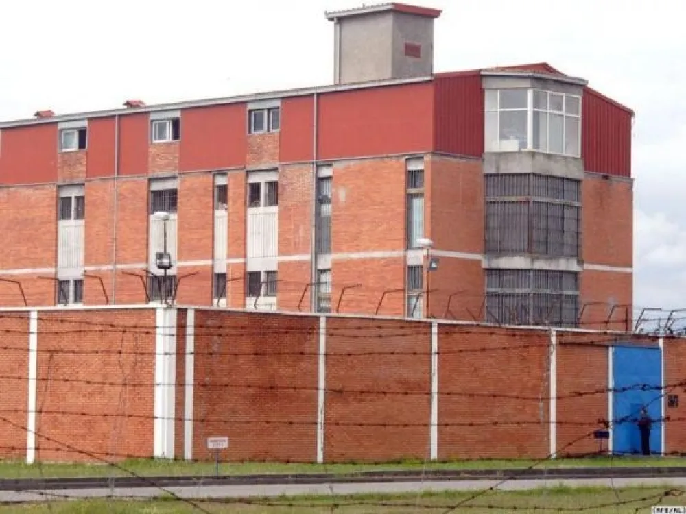 UIKS: Pretres u Istražnom zatvoru u Spužu, dronom poku&scaron;ali da unesu mobilne telefone