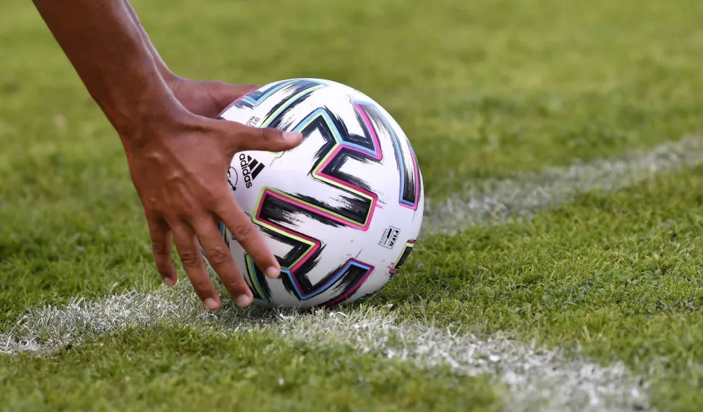 Pojačane policijske mjere povodom fudbalske utakmice Dečić-Budućnost