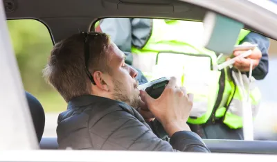 Zbog vožnje pod dejstvom alkohola i droga za vikend uhap&scaron;en 81 vozač