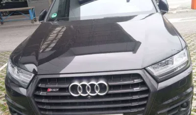 Na Dobrakovu oduzeto luksuzno vozilo koje potražuje Njemačka