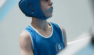 Bronza zlatnog sjaja