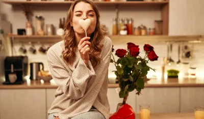 Horoskop za 16. decembar: Vaga u prazničnom raspolaženju, Vodoliji dan za provod