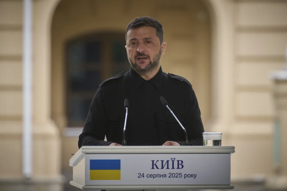 Zelenski: Jo&scaron; ne govorimo o referendumu o Donbasu