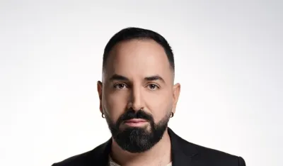 Eurosong kao izazov karijere: Luka Radović sa pjesmom &bdquo;Pjevaj vilo&ldquo; na Montesongu sanja svoj san