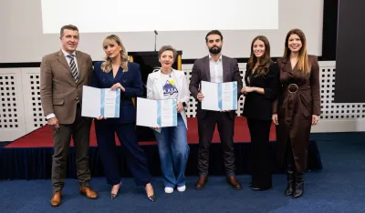 Dobitnici nagrada sa predstavnicima Nacionalne turističke organizacije Crne Gore