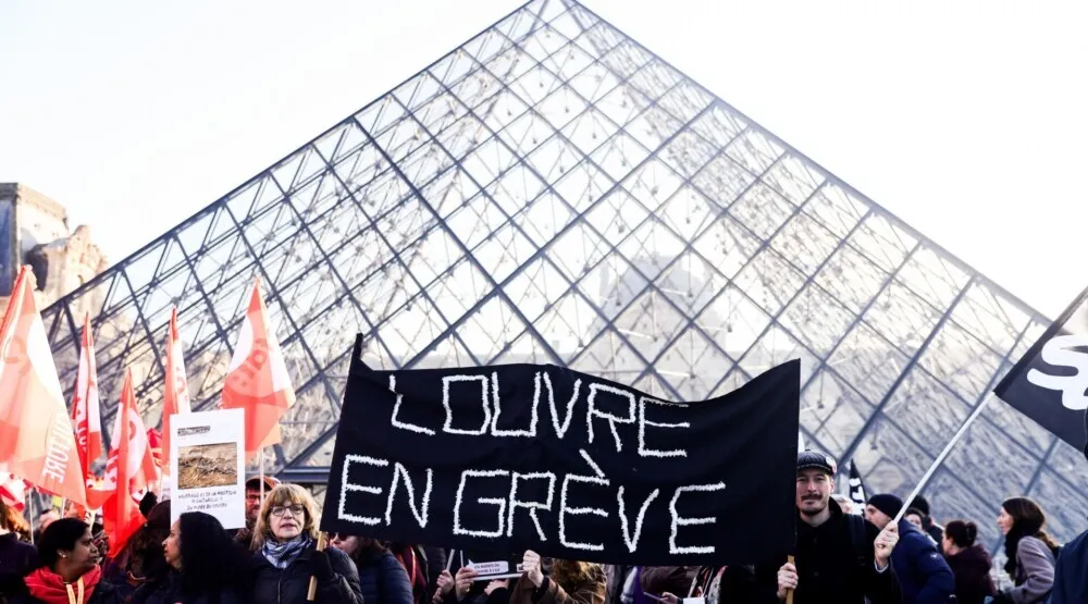 Radnici u Luvru produžili &scaron;trajk